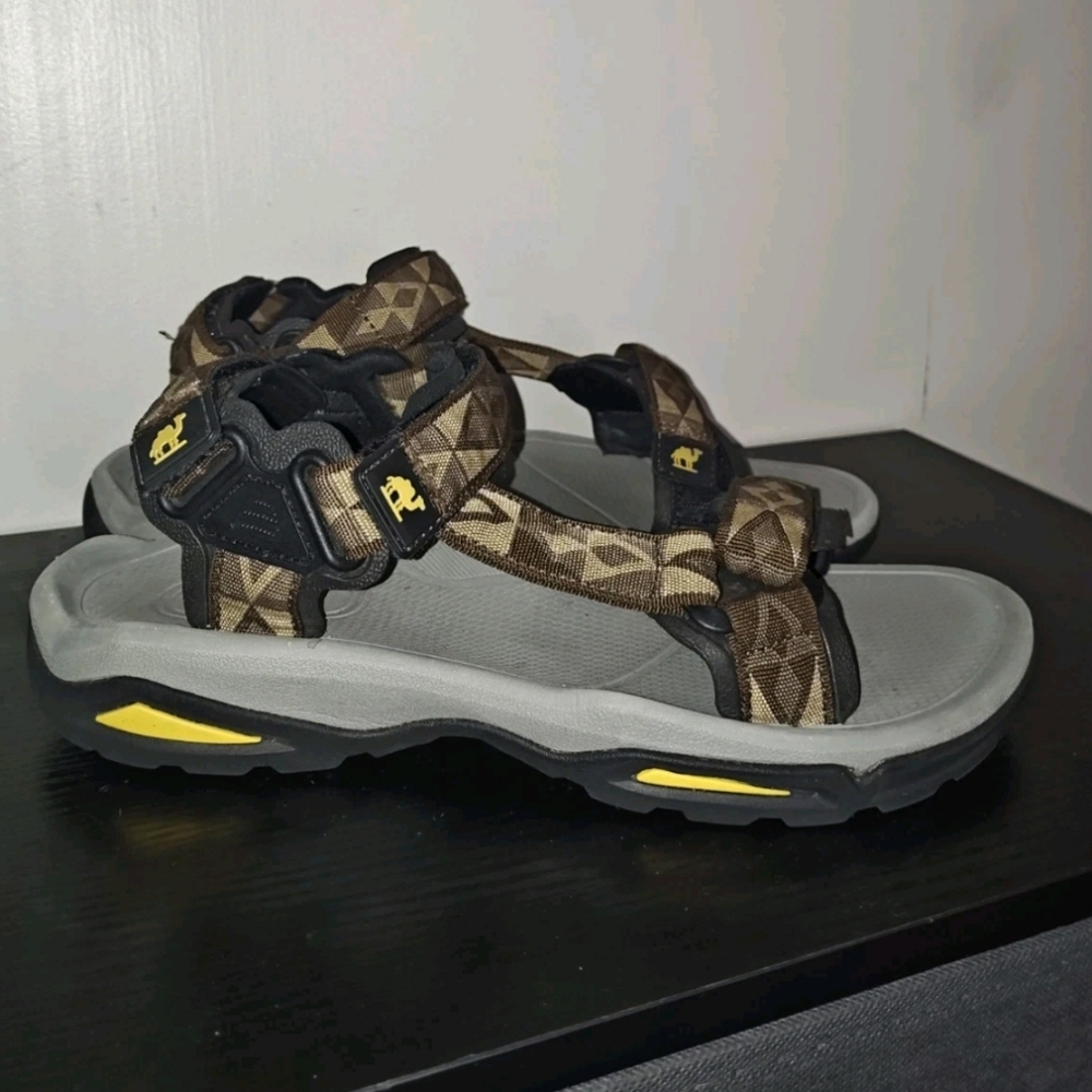 Camel Crown Men's Waterproof Hiking Sandals 9.5 Coffee